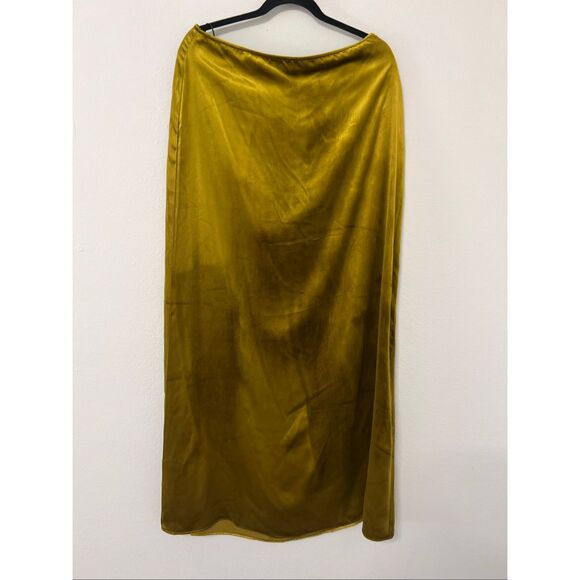 Vince Women's Gold High Waisted Velvet Cotton Pull On Maxi Skirt Size Large NWOT - Picture 9 of 12